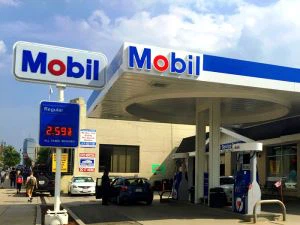 Semn de benzinarie mobil