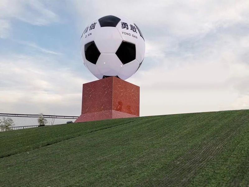 Semn de pilon personalizat BIG SOCCER Vs semn de monument